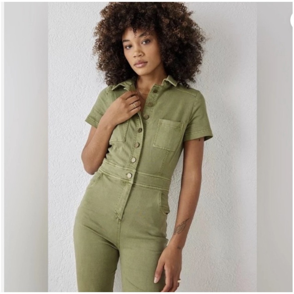 Urban Outfitters Olive Green Utility Jumpsuit XS Button Front Short Sleeve Flare